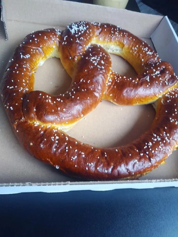 Pretzel with Cheese